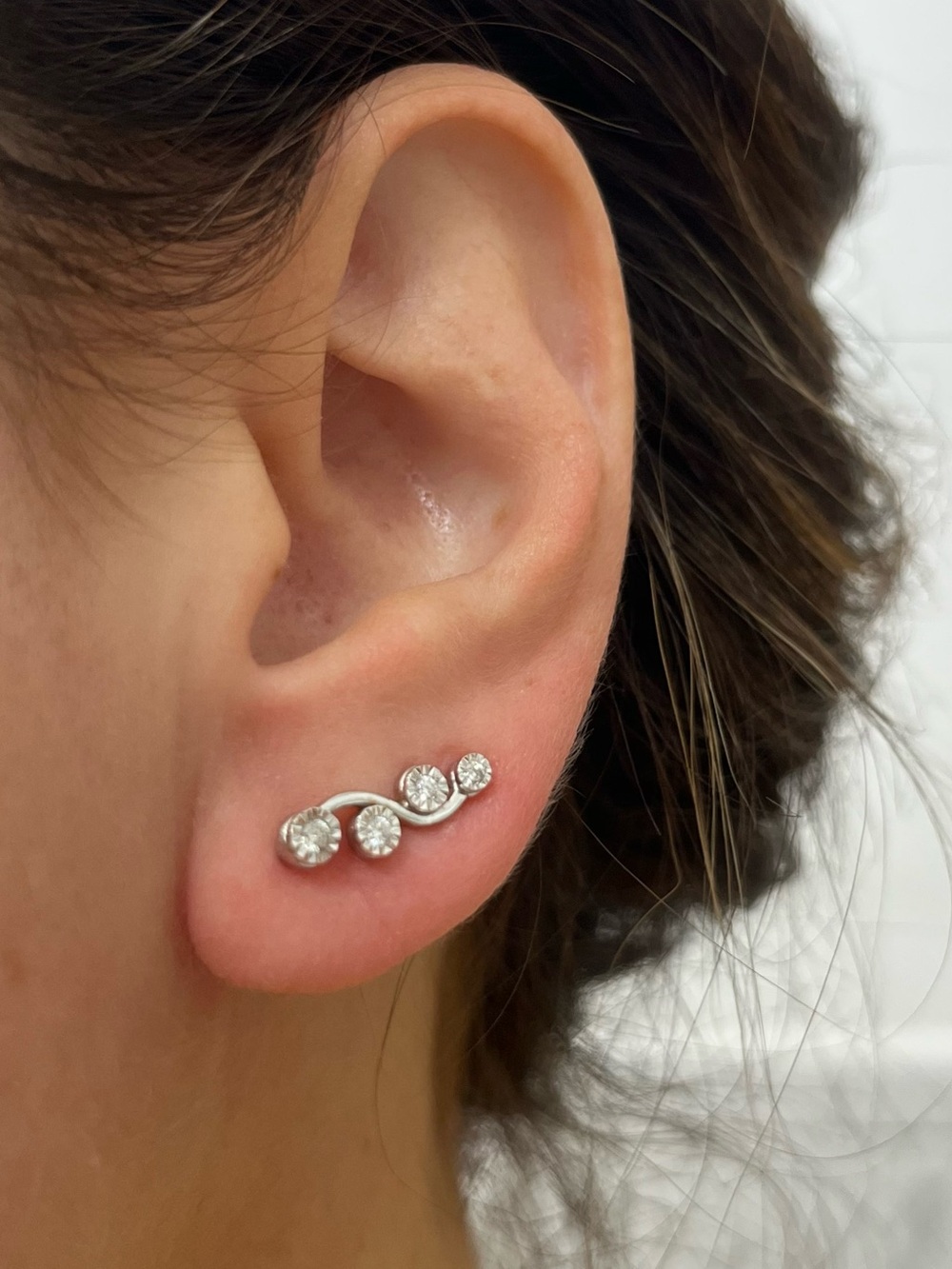 Diamond 10 Karat White Gold Wave Star Ear Climbers